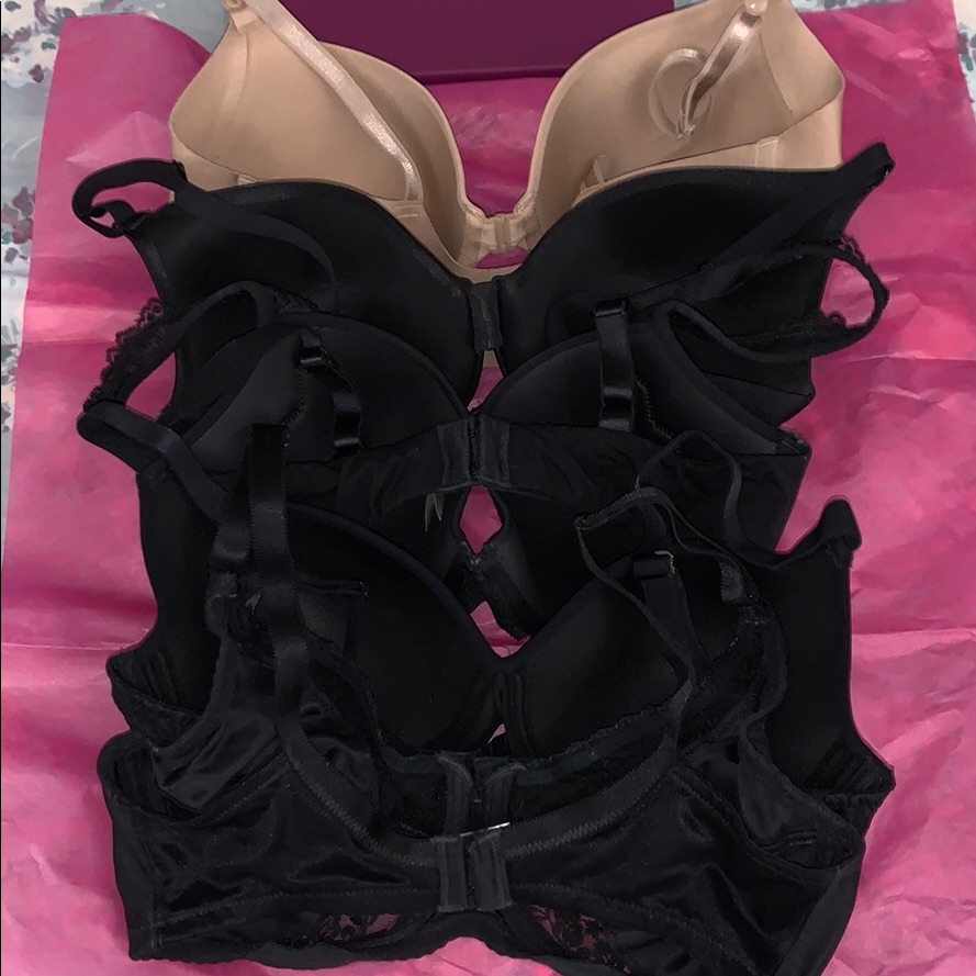 {Bundle “5”Bras }